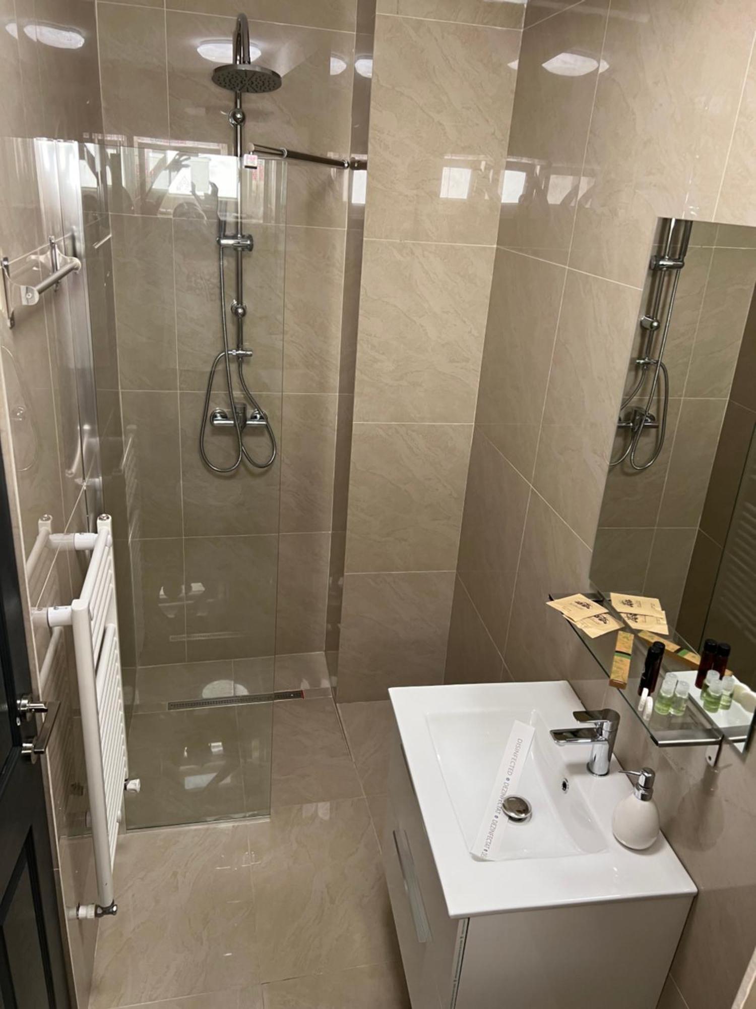 Ndl City Center Apartment Cluj-Napoca Ngoại thất bức ảnh