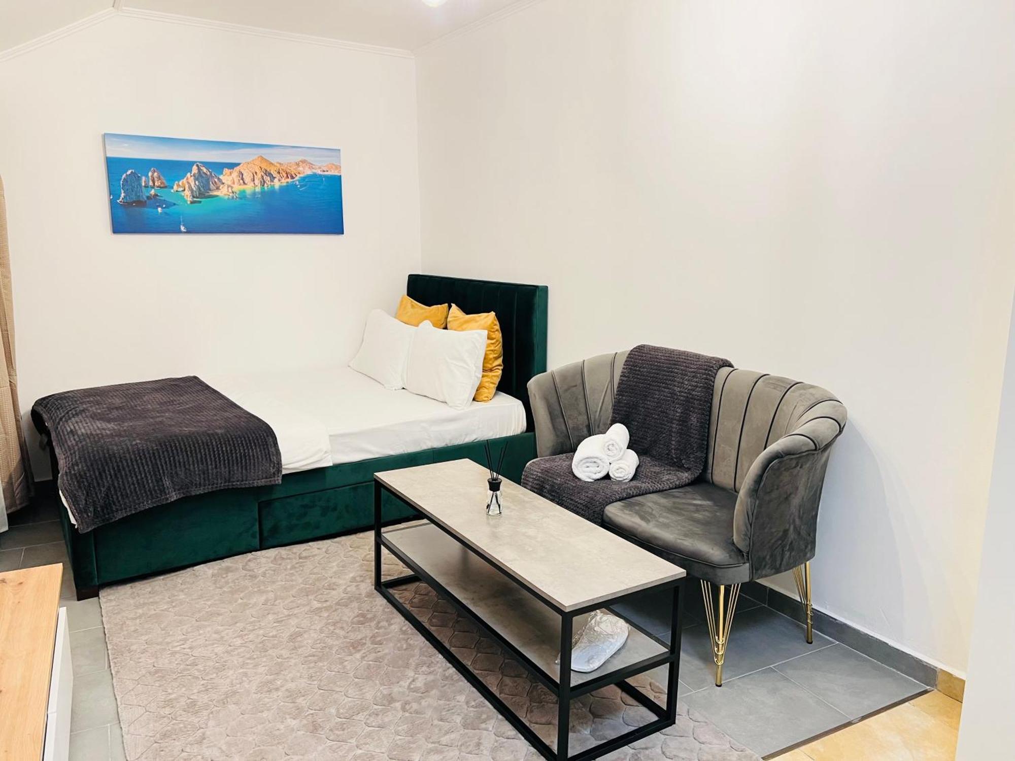 Ndl City Center Apartment Cluj-Napoca Ngoại thất bức ảnh
