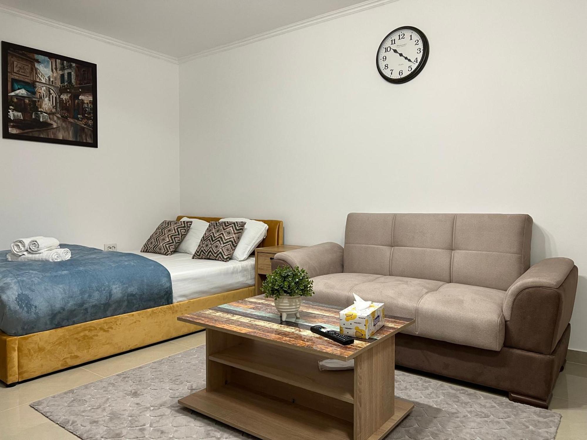 Ndl City Center Apartment Cluj-Napoca Ngoại thất bức ảnh