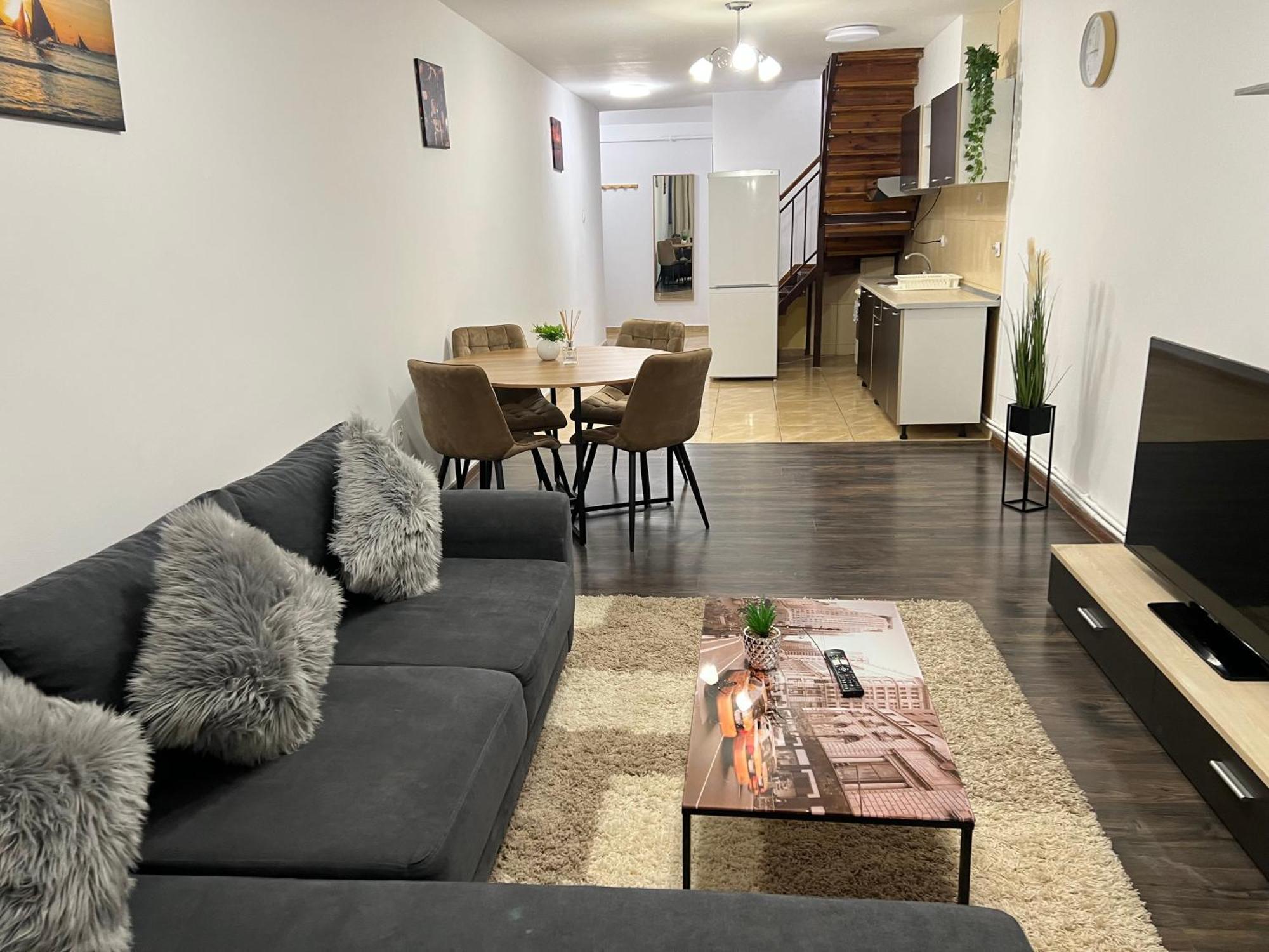 Ndl City Center Apartment Cluj-Napoca Ngoại thất bức ảnh
